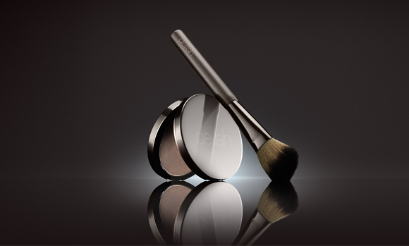Delilah Cosmetics. Maquillaje de a tú