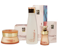 Imagem de los productos anti-arrugas y anti-edad de Marzia Clinic, Petali di Luce